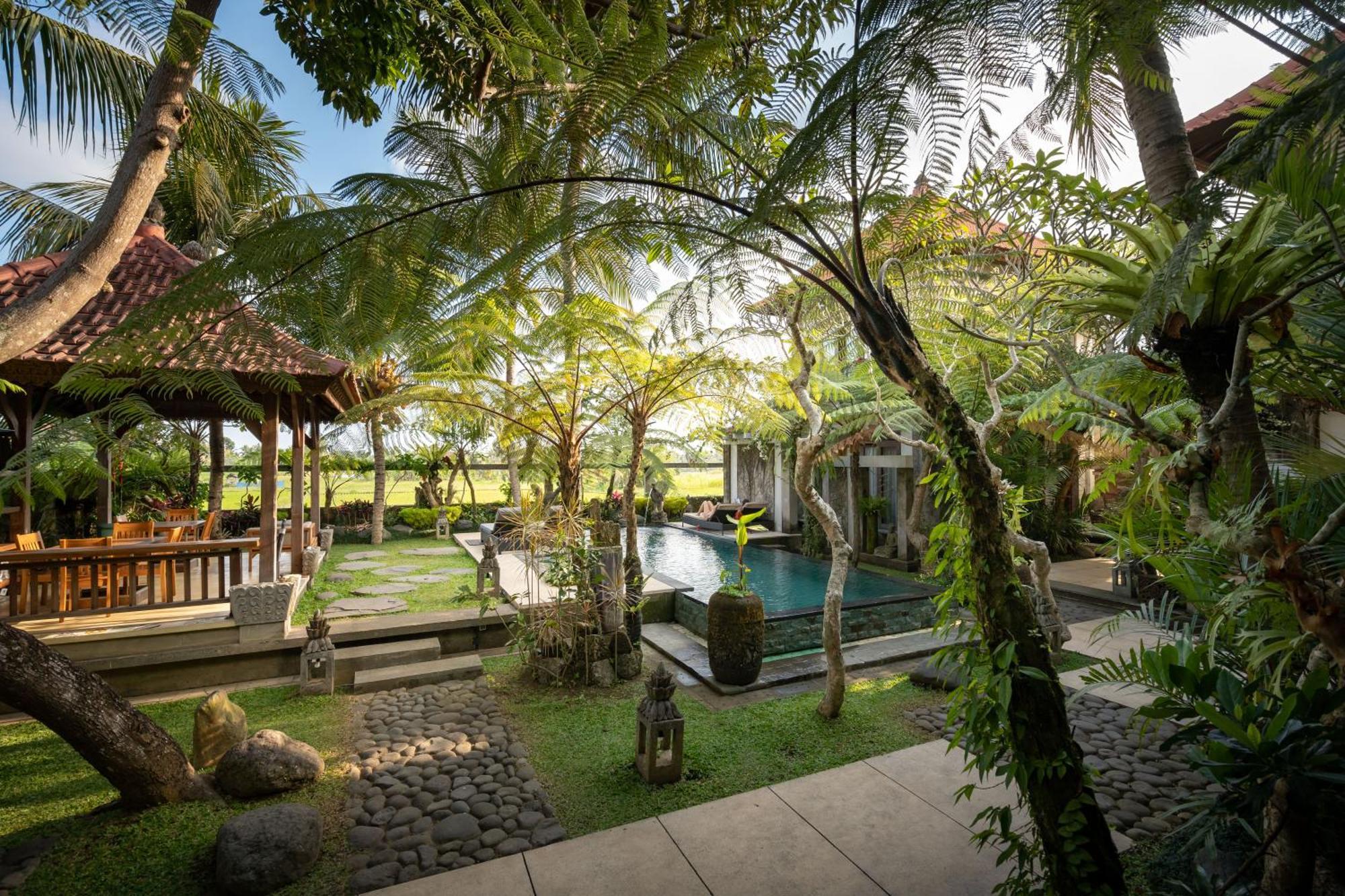 Prabhu Ubud Villa Exterior foto