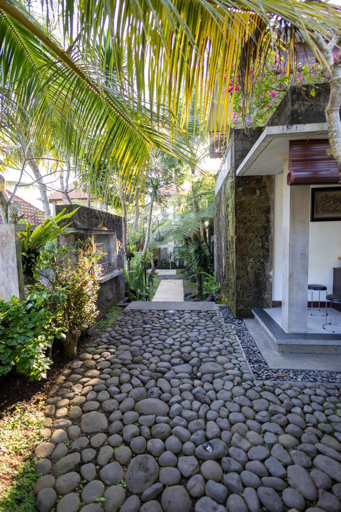 Prabhu Ubud Villa Exterior foto