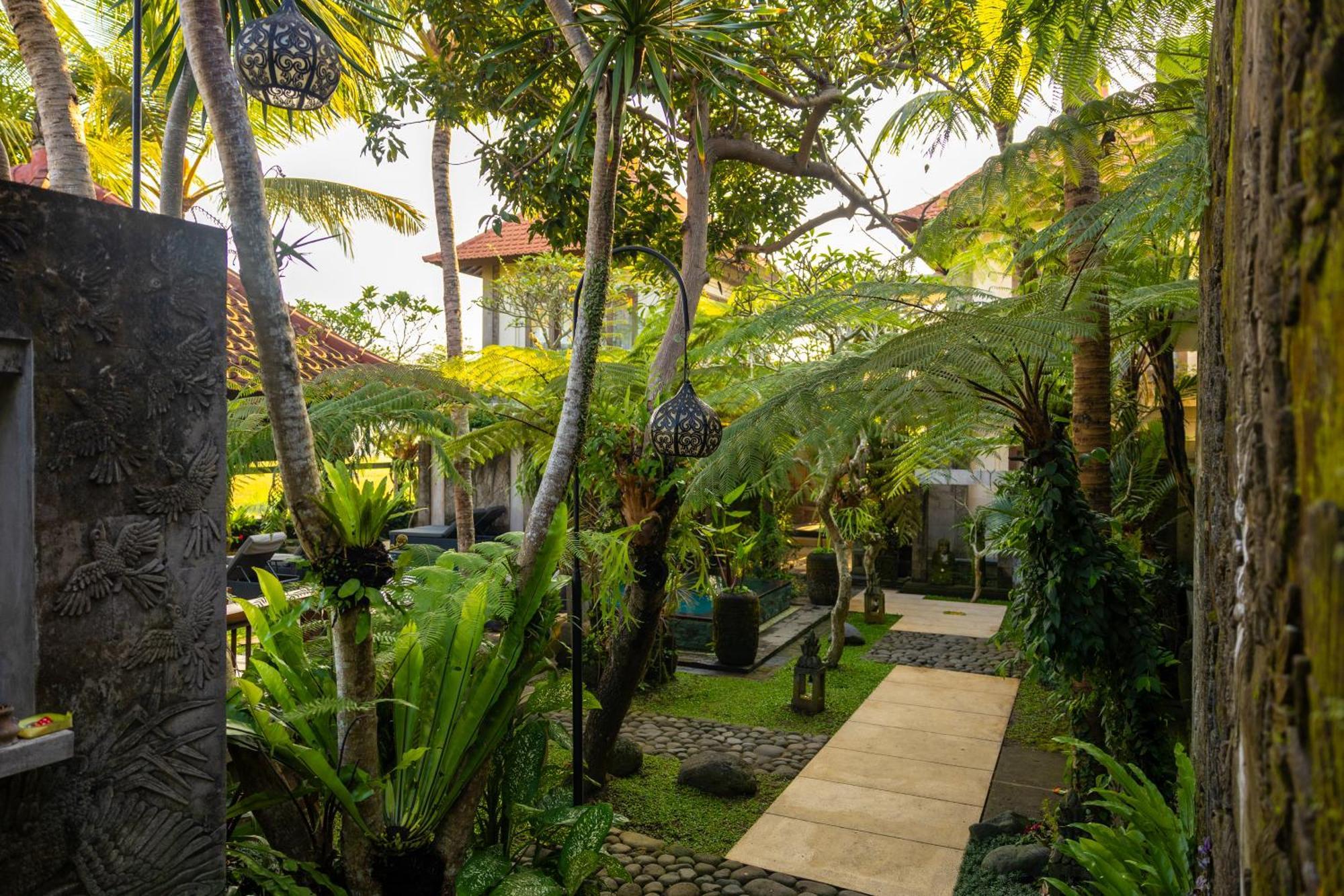 Prabhu Ubud Villa Exterior foto