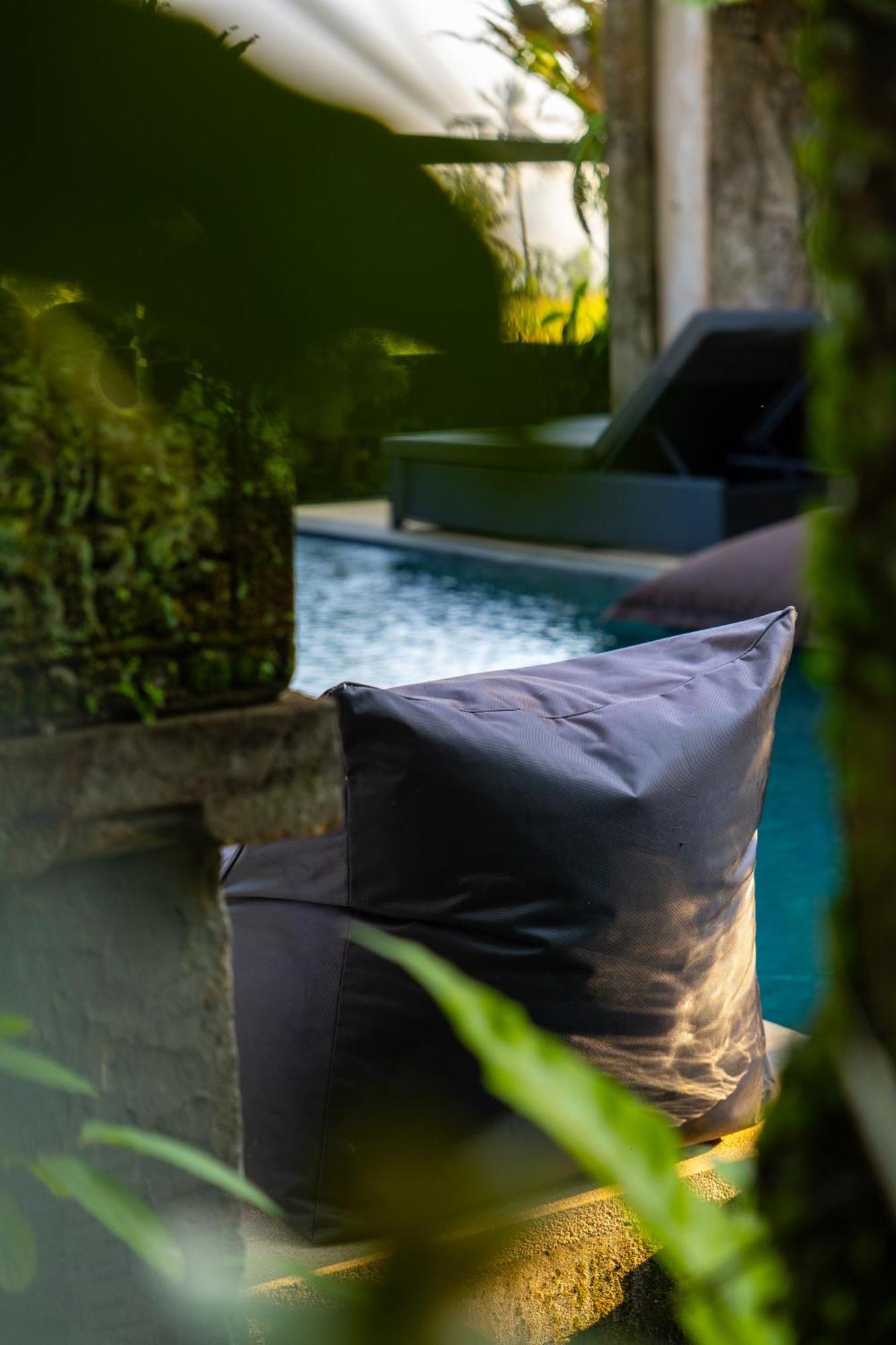 Prabhu Ubud Villa Exterior foto